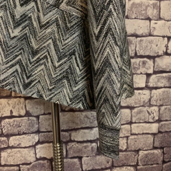 Apt. 9 No Close Cardigan Size Medium - Picture 6 of 10